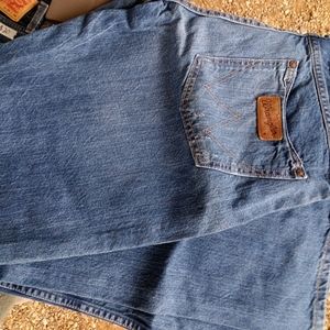 Wrangler jeans